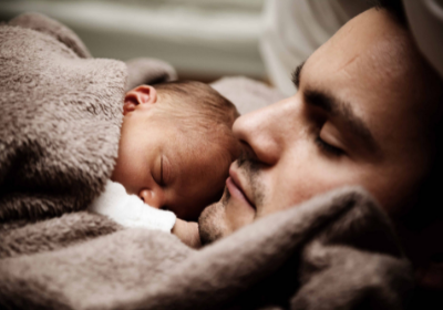 5 Valuable Life Lessons Every Dad Learns From Their Newborn