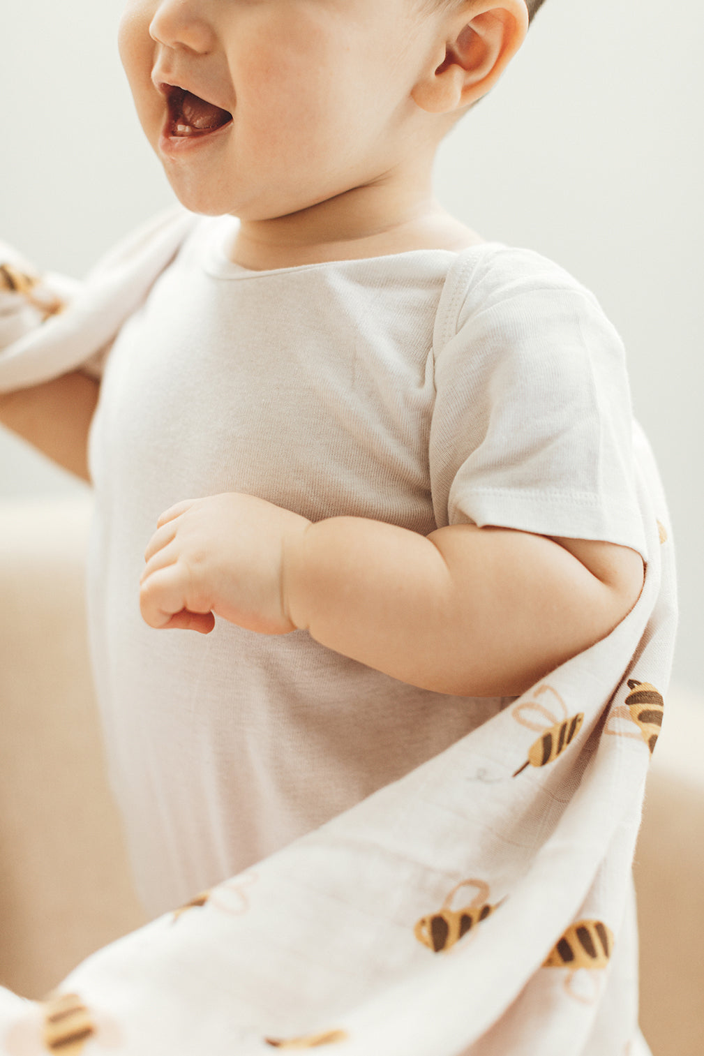 Toddler Muslin Blanket - Bees